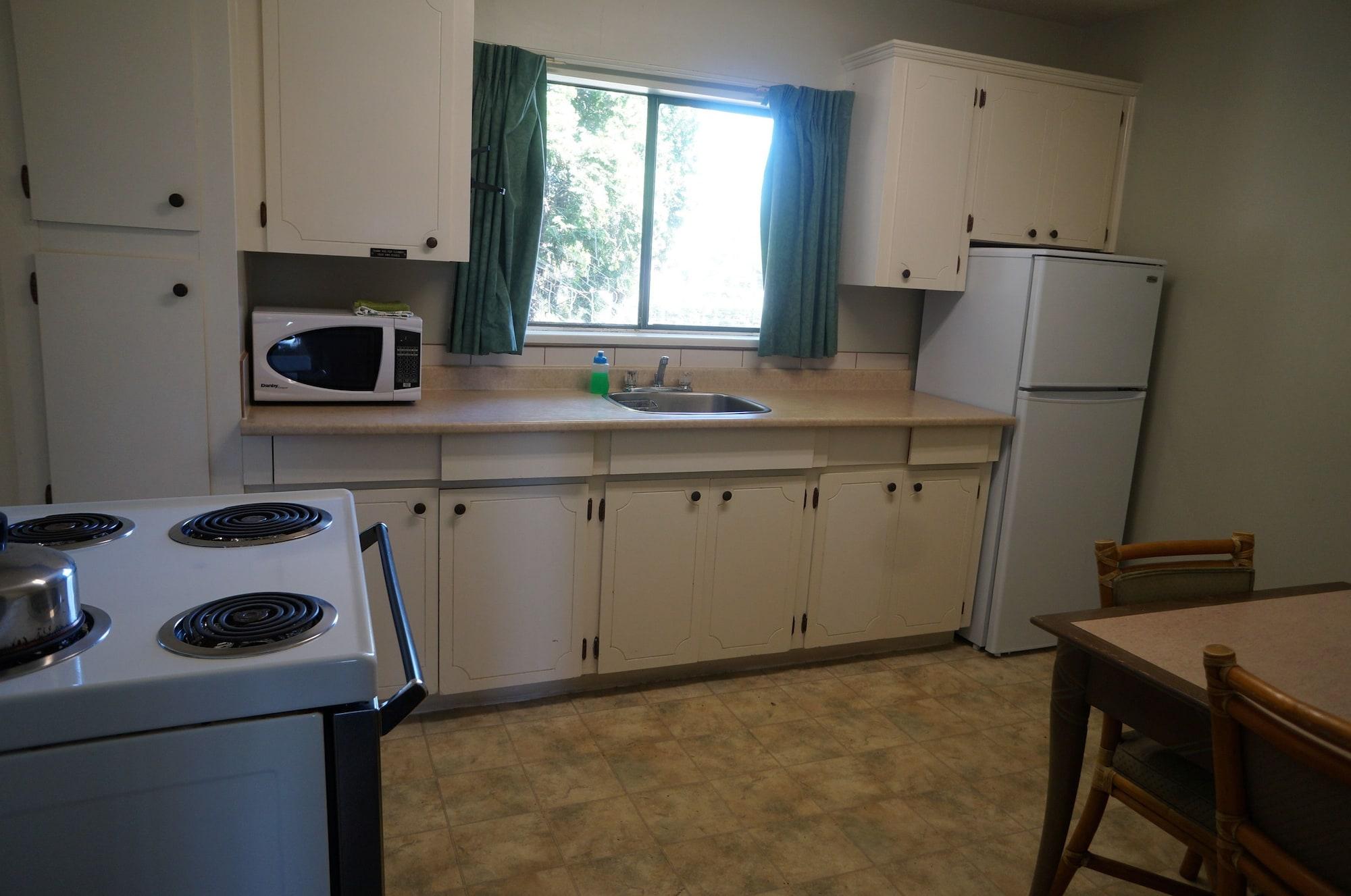Westward Inn & Suites Langley Bagian luar foto