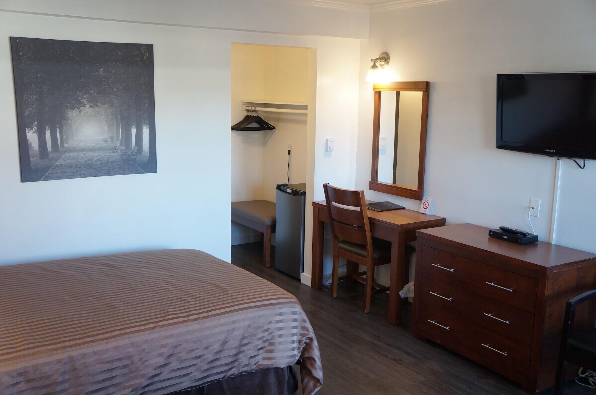 Westward Inn & Suites Langley Bagian luar foto