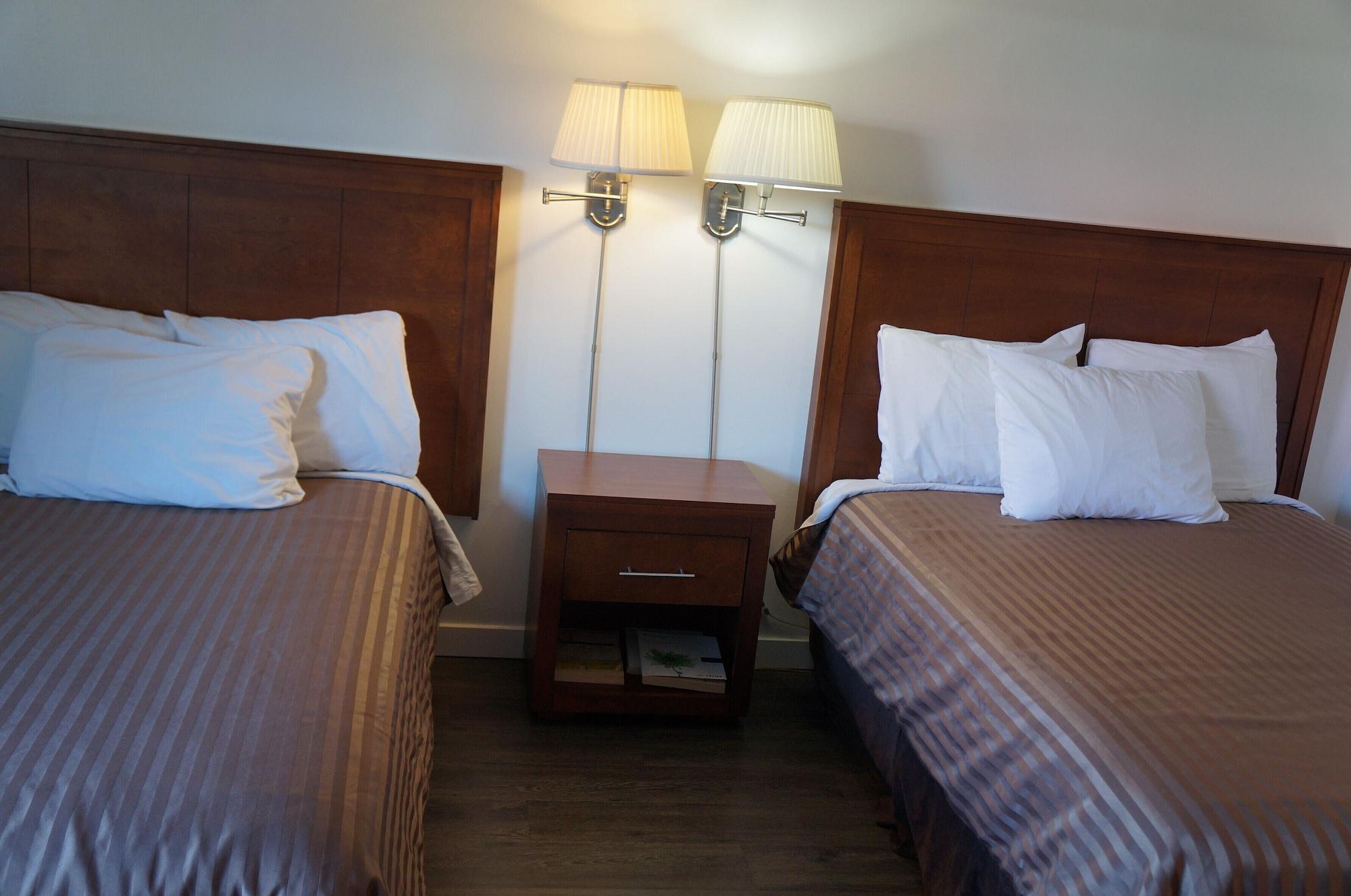 Westward Inn & Suites Langley Bagian luar foto