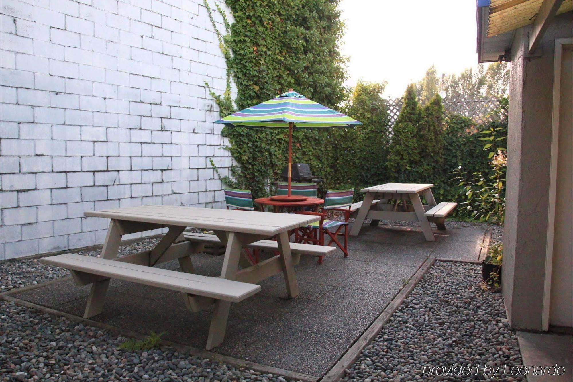 Westward Inn & Suites Langley Bagian luar foto