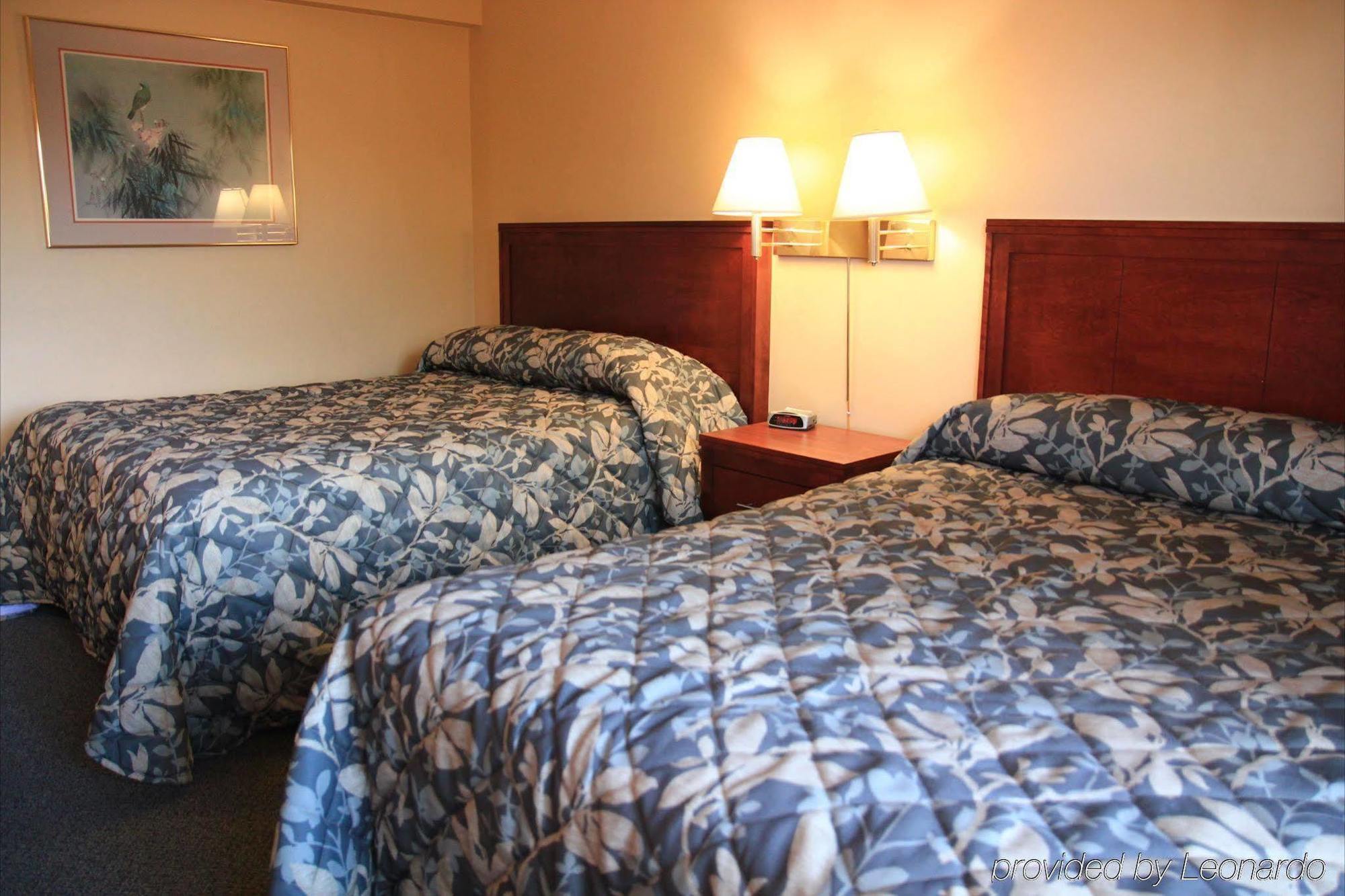 Westward Inn & Suites Langley Bagian luar foto
