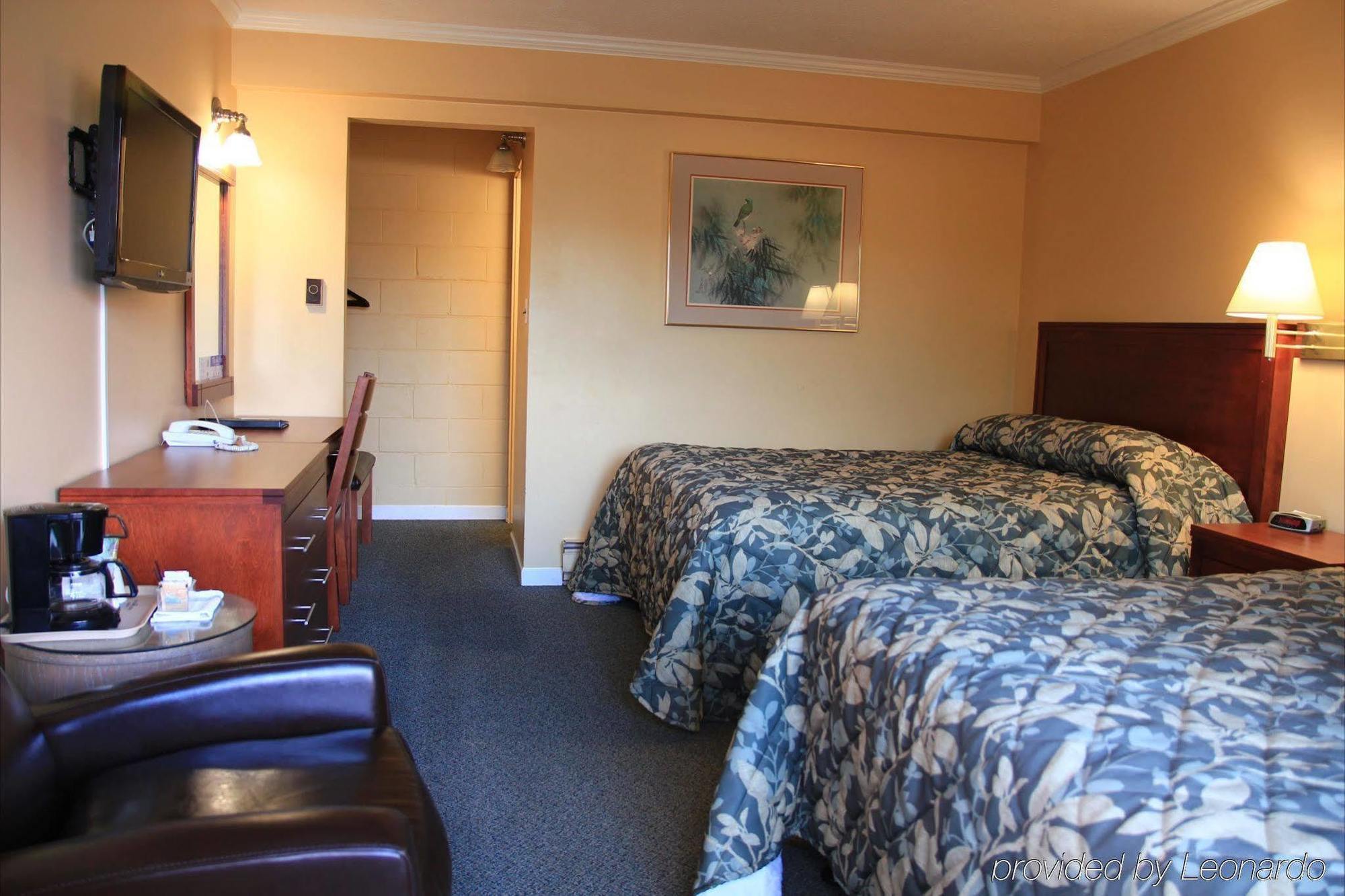 Westward Inn & Suites Langley Ruang foto