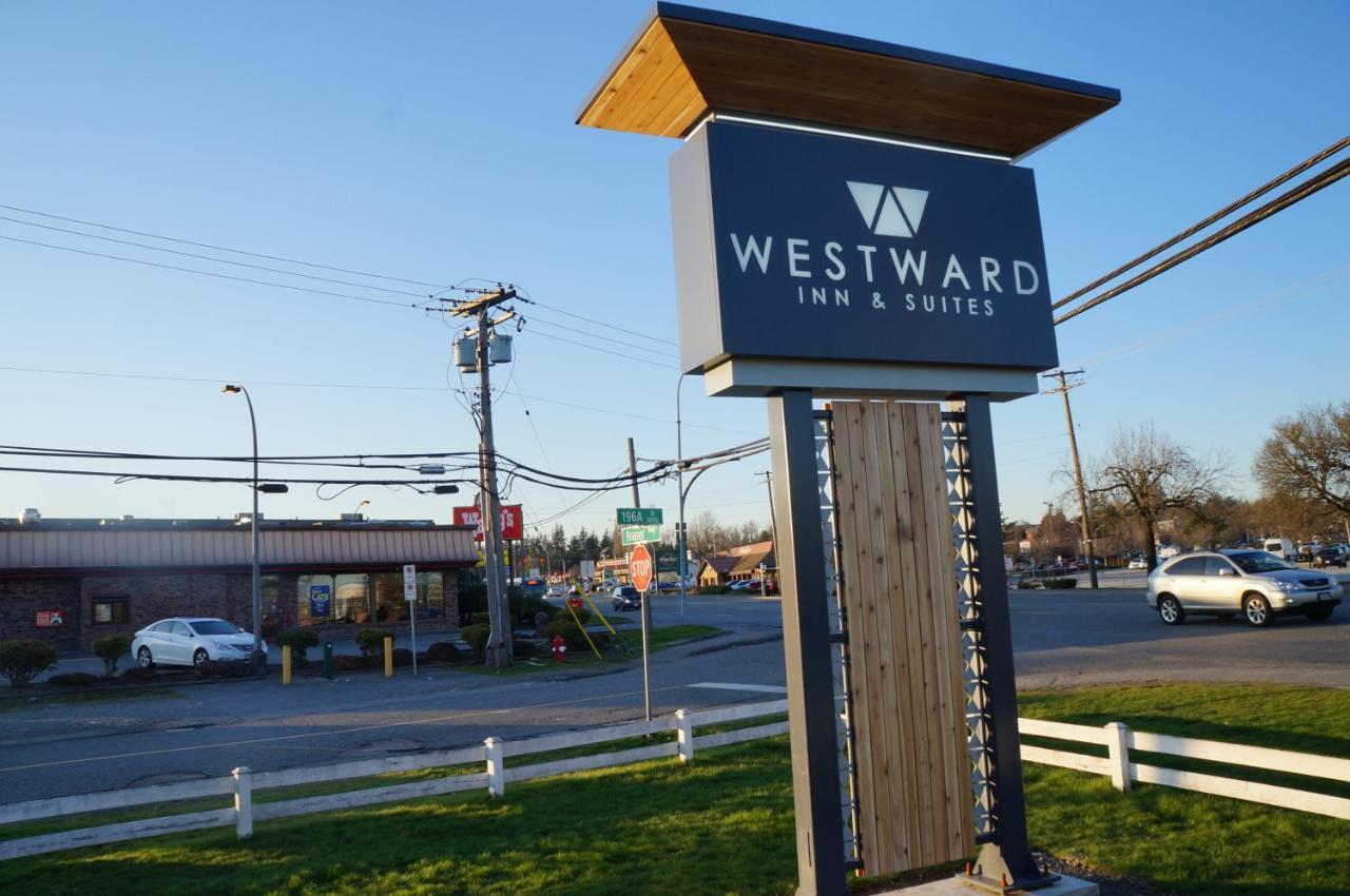 Westward Inn & Suites Langley Bagian luar foto